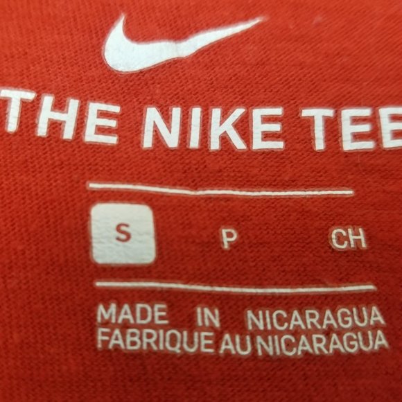 ❤️🛍️Nike Air Red Short Sleeve Crewneck Tee Shirt Size S❤️🛍️ - Picture 4 of 6